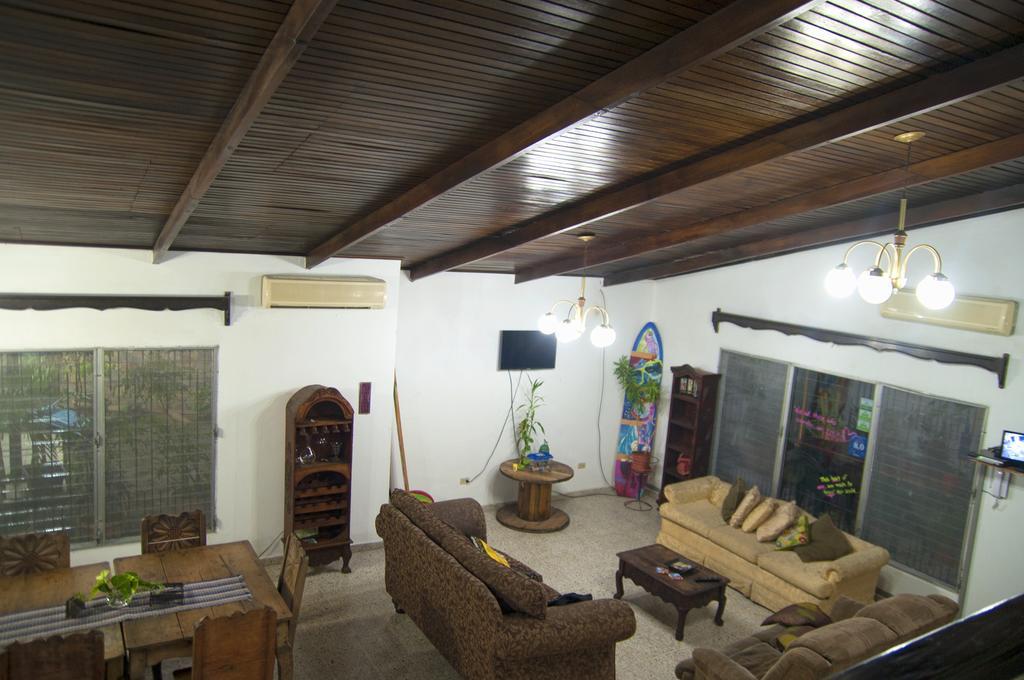 La Hamaca Hostel - סן פדרו סולה מראה חיצוני תמונה